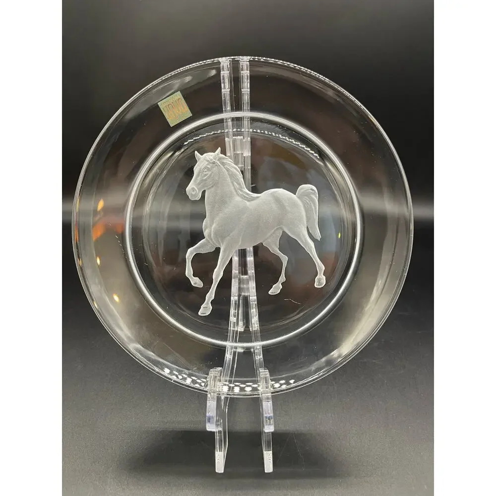 Hoya Crystal Art Engraved Horse Equestrian Intaglio Glass Plate 7.25
